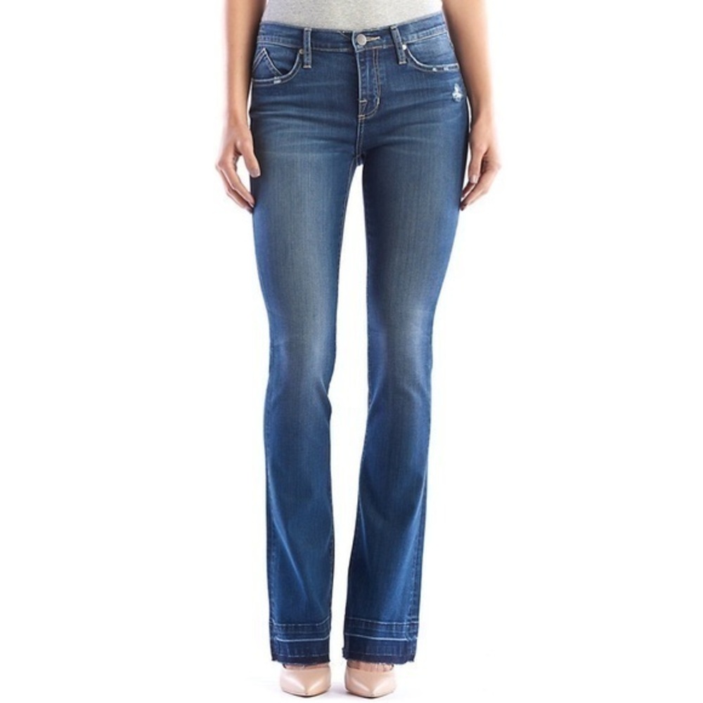 ROCK & REPUBLIC Kasandra Distressed Jeans sz 8